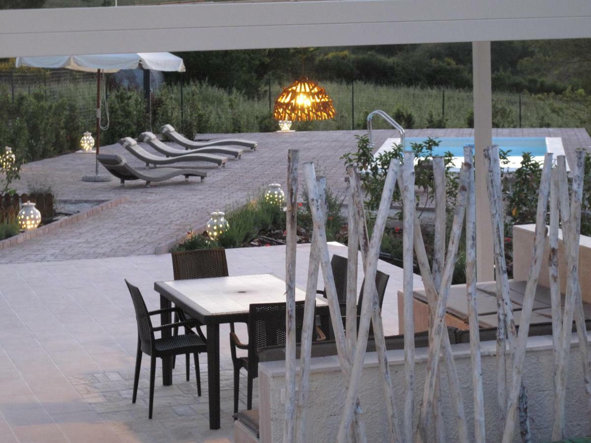 Trullo Delle Querce Suite Private Pool Martina Franca Exterior foto